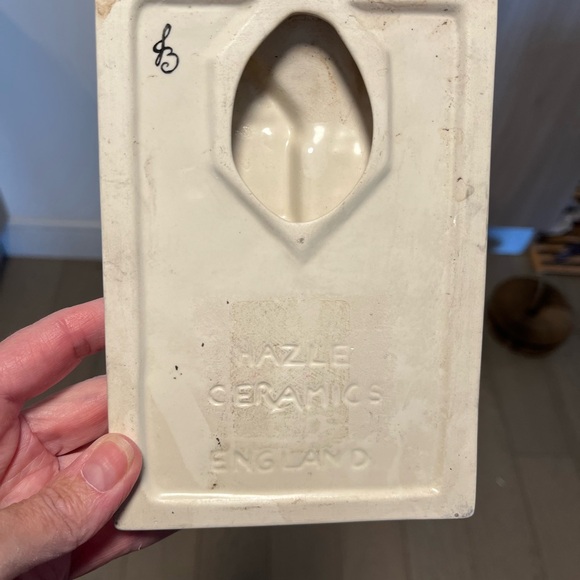 Highly Collectable Hazle-Ceramics A Nation of Shopkeepers The Tea Shop-England. - Picture 3 of 5